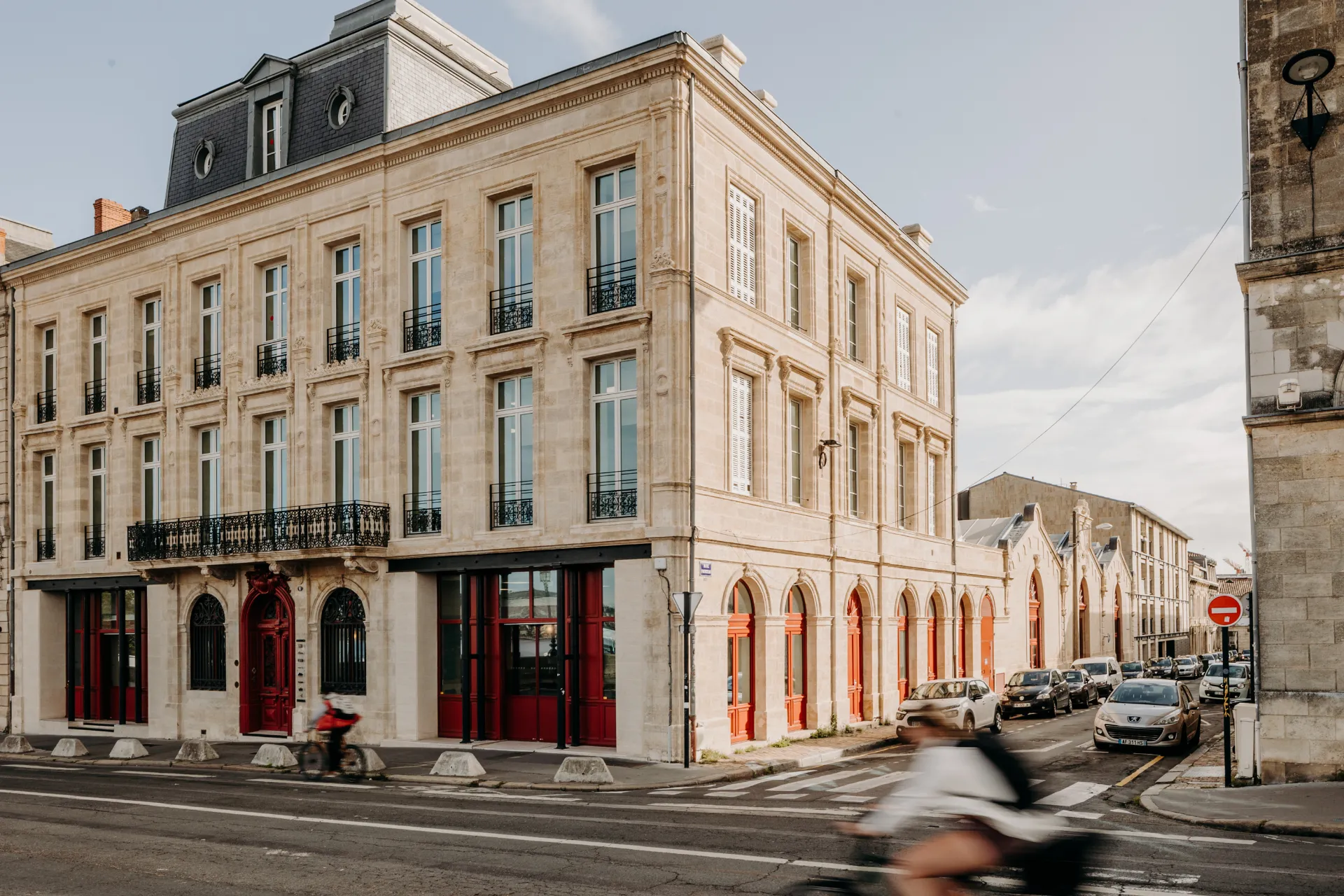 Façade bordelaise réhabilitée – IDNéa